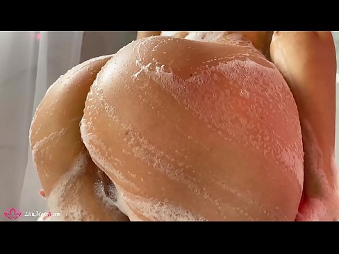 ❤️ Brunette Masturbates obo pẹlu Vibrator to Intense Orgasm ni Shower ❤ si wa ❌❤